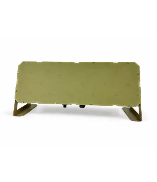 medium-shot-people-talking-office1